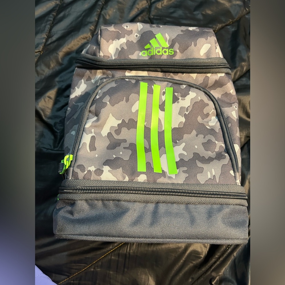 Adidas Camo Lunch Box (wipe down)